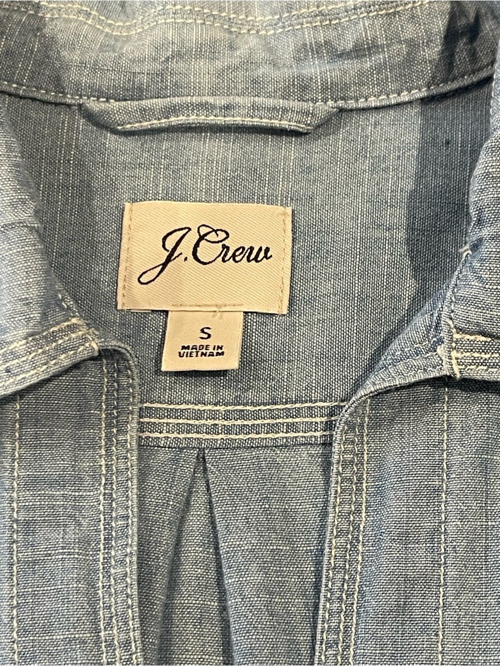 J. Crew Light Blue Chambray Popover Shirt, V-Neck, Collared, Long Sleeve, Size S - Picture 4 of 14